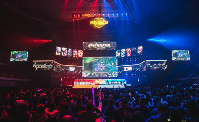 挥着不可替 挥着不可替